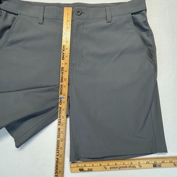 Huk Pursuit 8.5" Chino Shorts Mens XL 40x8.5 Gray Elastic Waist Fishing Camping - Picture 13 of 13